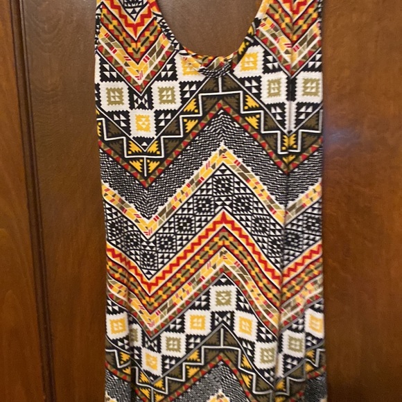 Bluestar clothing company Aztec print maxi dress with open back😍😍😍 - Picture 5 of 10